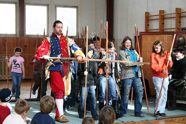 Renezanční vojenství