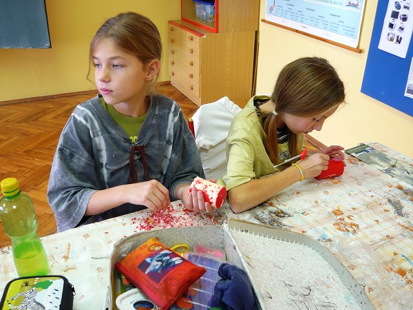 Žáci 5. třídy při práci