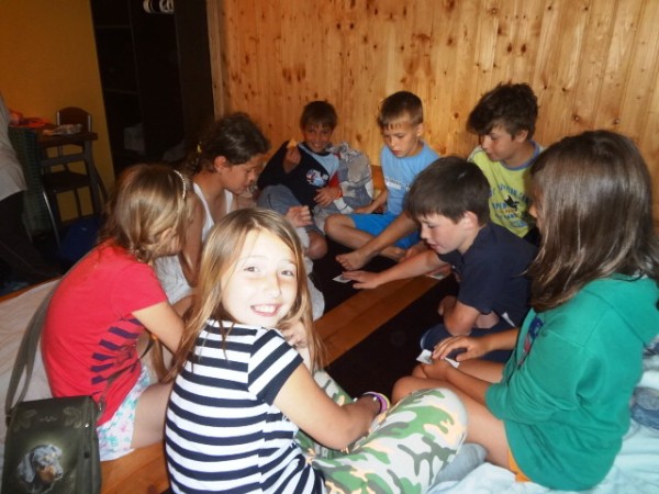 Výlet 1. a 4. třídy k Máchovu jezeru