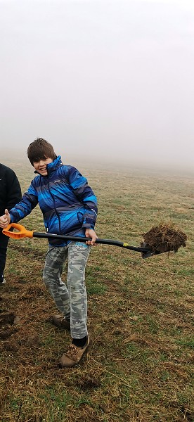 Sázení stromů (4. a 6. třída)
