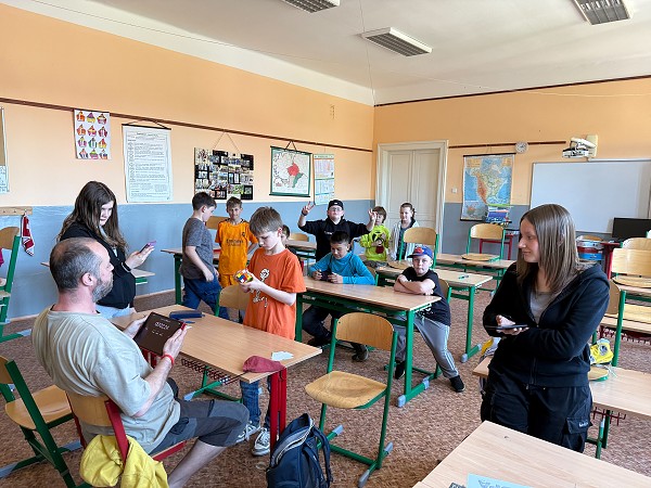 Turnaj ve skládání Rubikovy kostky