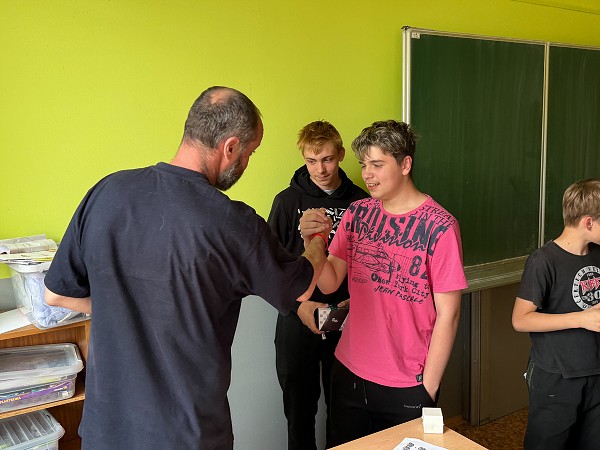 Turnaj ve skládání Rubikovy kostky