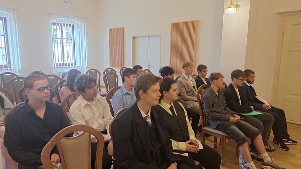 Rozloučení s 9. třídou