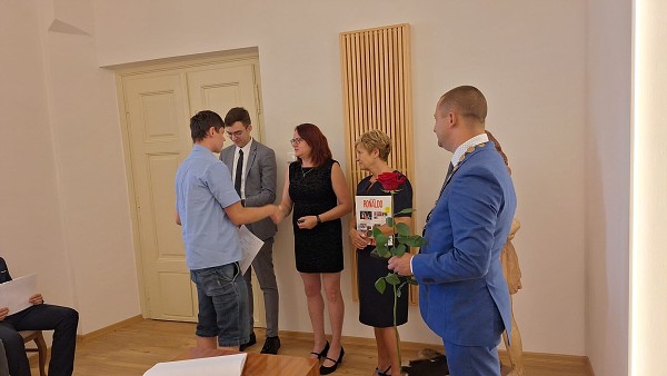 Rozloučení s 9. třídou