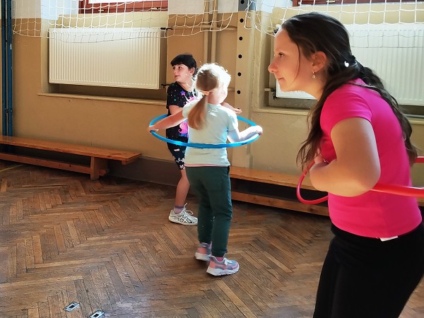 Netradiční vybíjená