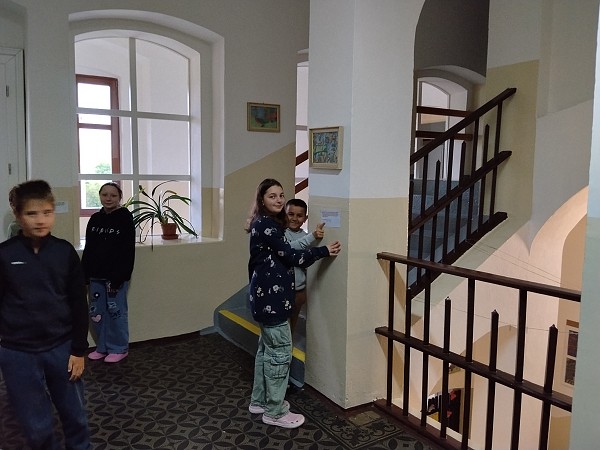 Páťáci vysílají šifrovaný vzkaz