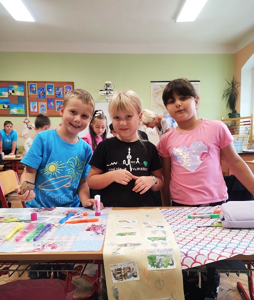 Společná hodina čtení a tvoření