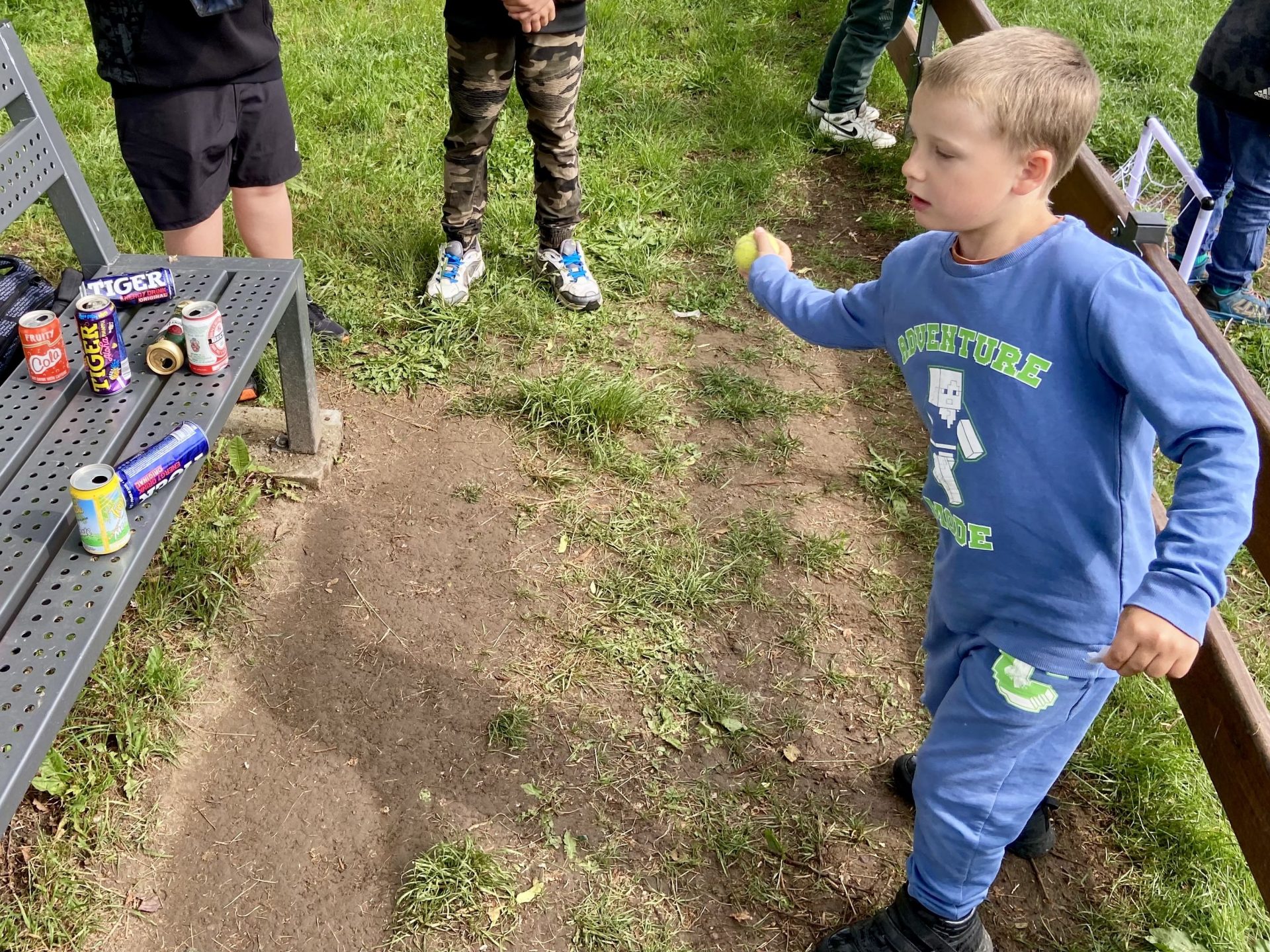 22